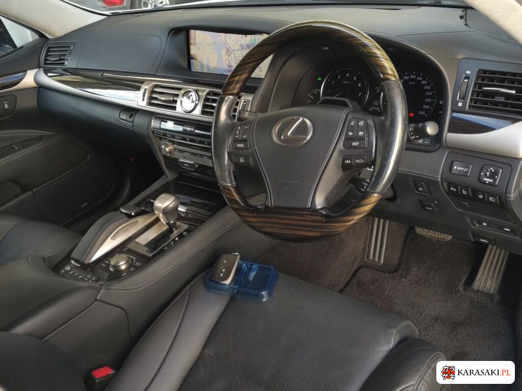 Lexus LS 2016 z aukcji japońskiej
