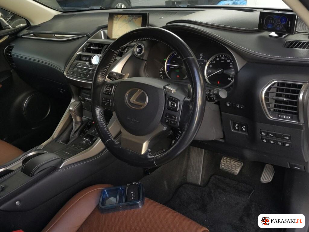 Lexus NX 2015 z aukcji japońskiej