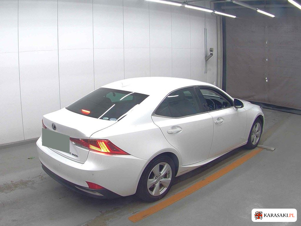 Lexus Is 2020 z aukcji japońskiej