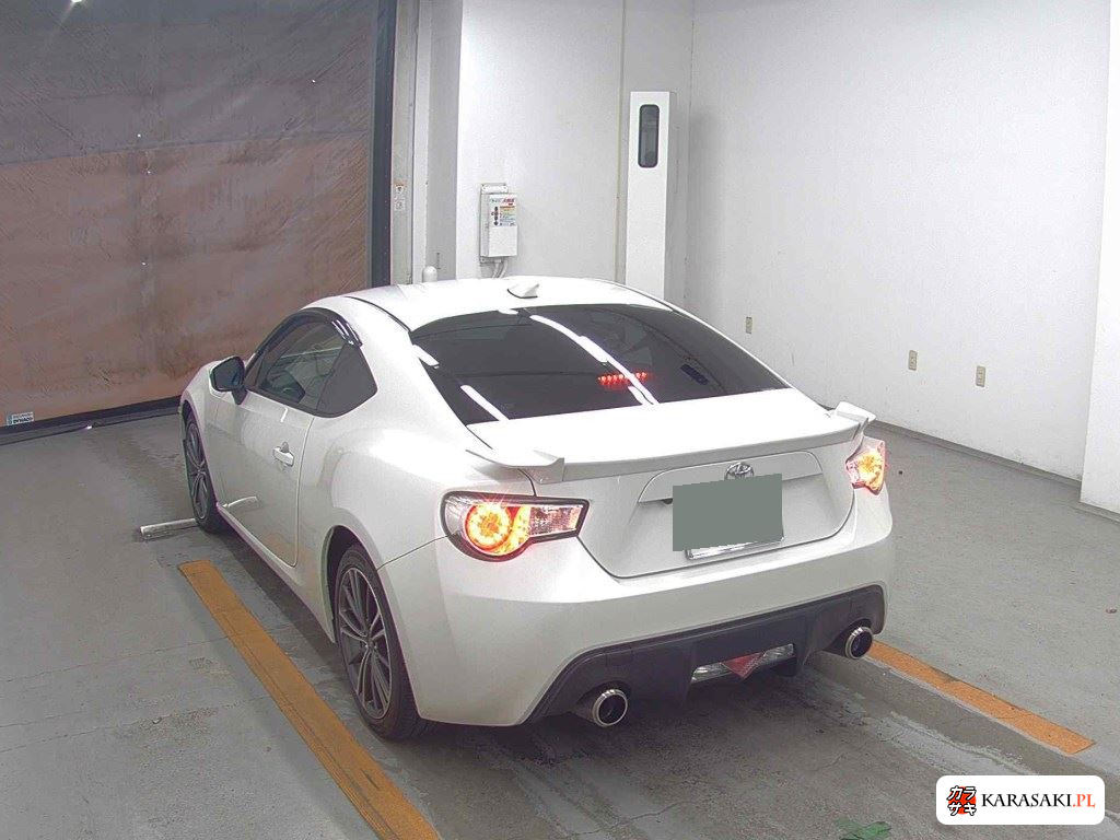 Toyota 86 2013 z aukcji japońskiej
