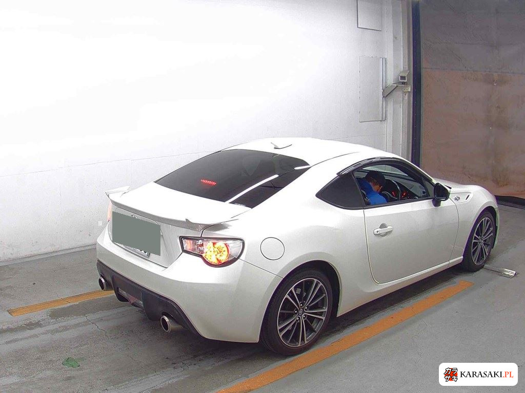Toyota 86 2013 z aukcji japońskiej