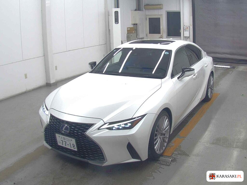 Lexus Is 2022 z aukcji japońskiej