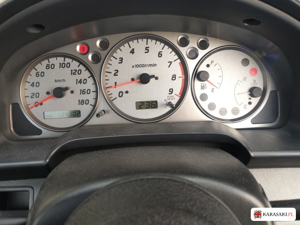 Nissan Silvia 2000 z aukcji japońskiej