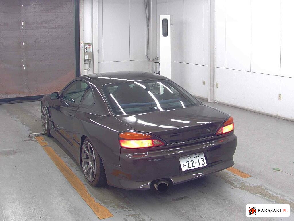 Nissan Silvia 2000 z aukcji japońskiej