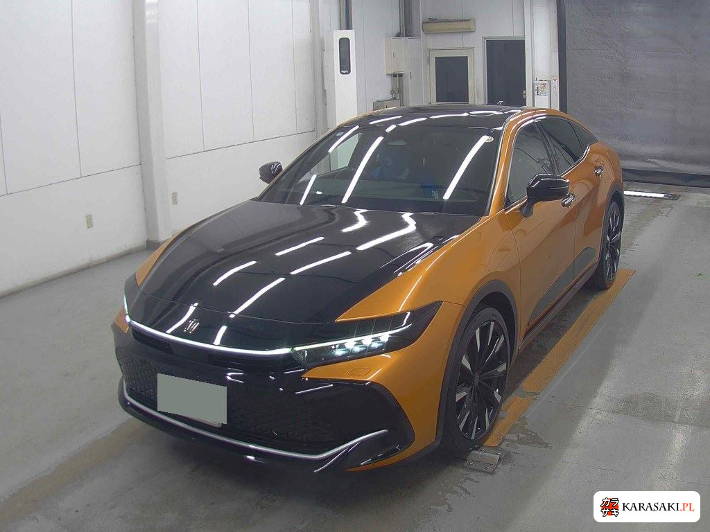Toyota Crown Crossover 2022 z aukcji japońskiej