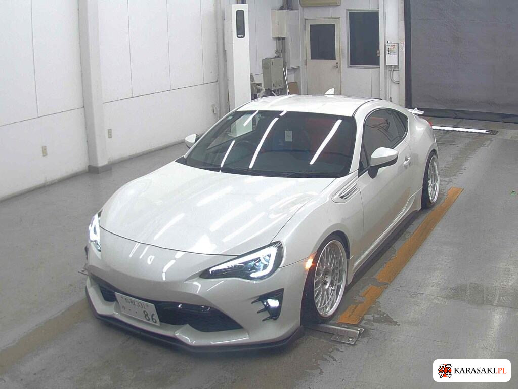 Toyota 86 2013 z aukcji japońskiej