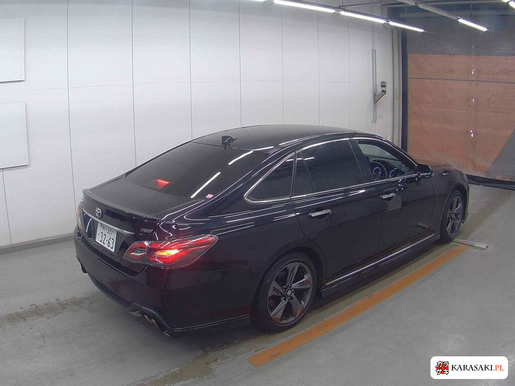 Toyota Crown 2020 z aukcji japońskiej