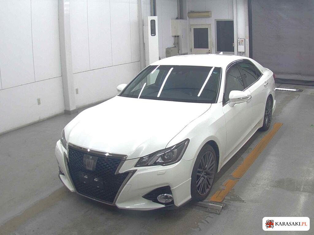 Toyota Crown 2016 z aukcji japońskiej