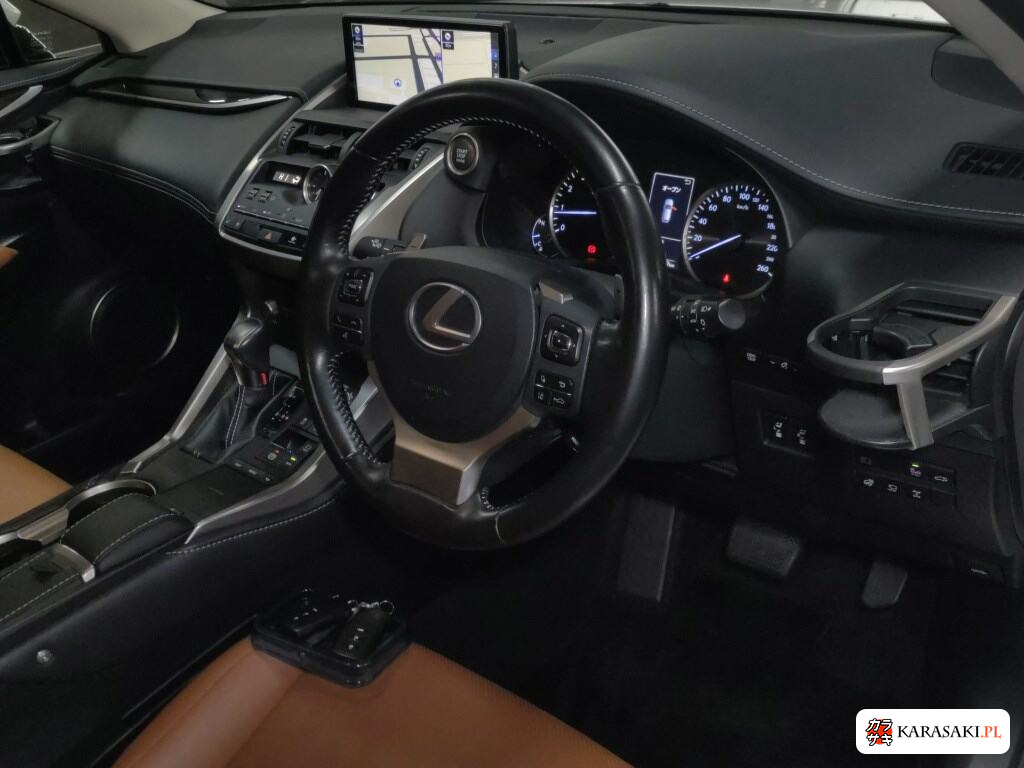 Lexus NX 2018 z aukcji japońskiej