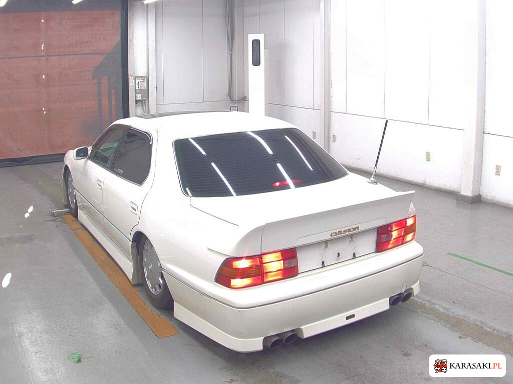 Toyota Celsior 1997 z aukcji japońskiej