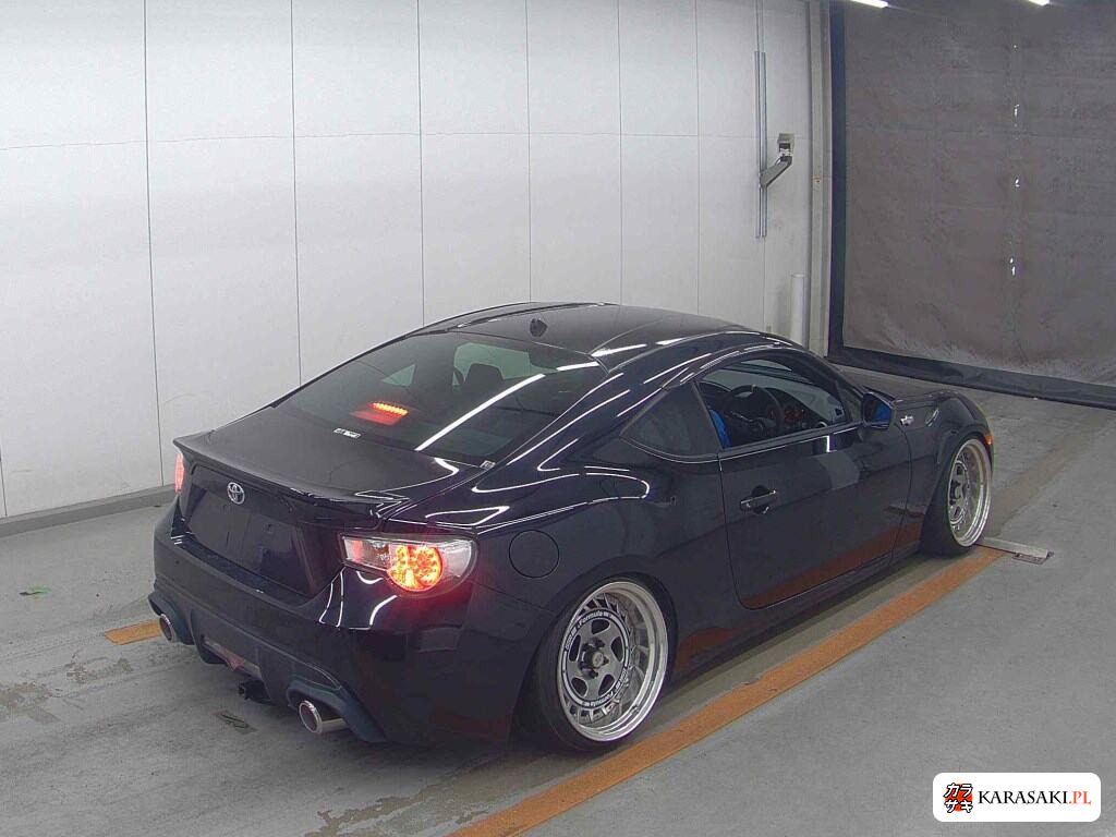 Toyota 86 2014 z aukcji japońskiej