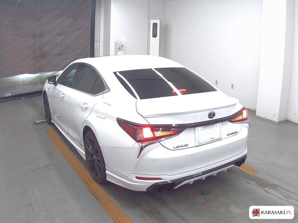 2021 Lexus Es ES300H F Sport 2