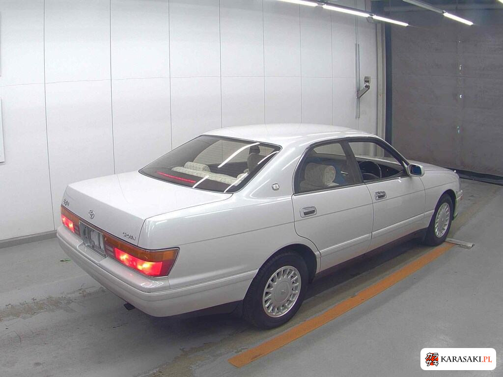 Toyota Crown 1994 z aukcji japońskiej