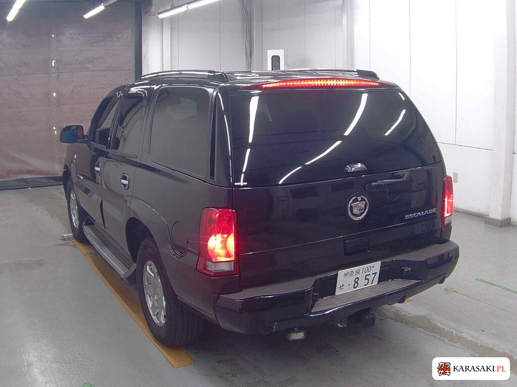 Cadillac Escalade 2005 z aukcji japońskiej