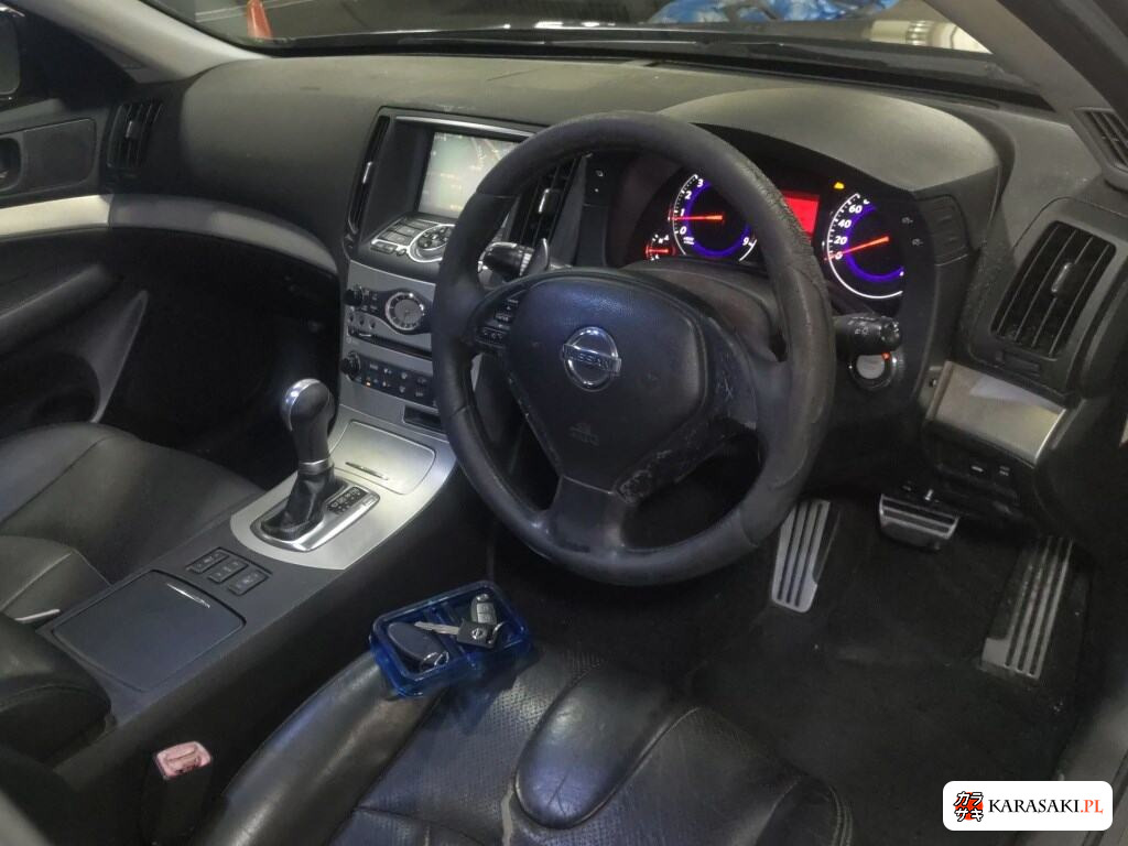 Nissan Skyline 2007 z aukcji japońskiej