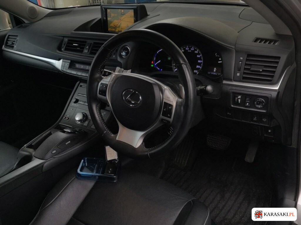 Lexus CT 2012 z aukcji japońskiej