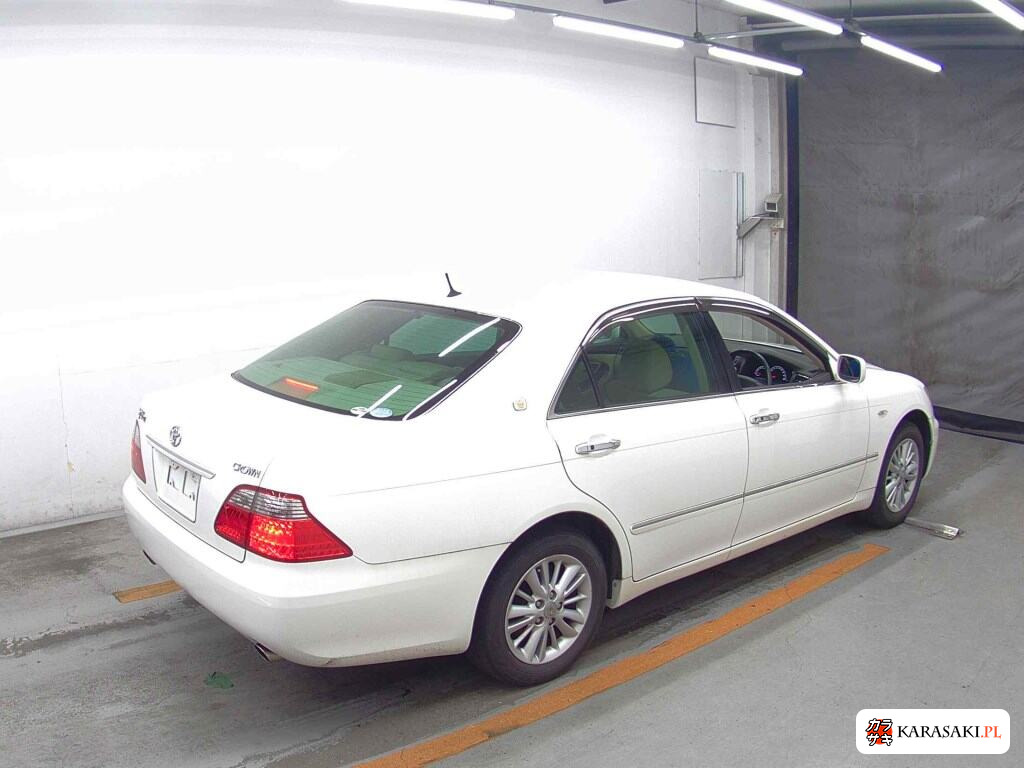 Toyota Crown 2007 z aukcji japońskiej