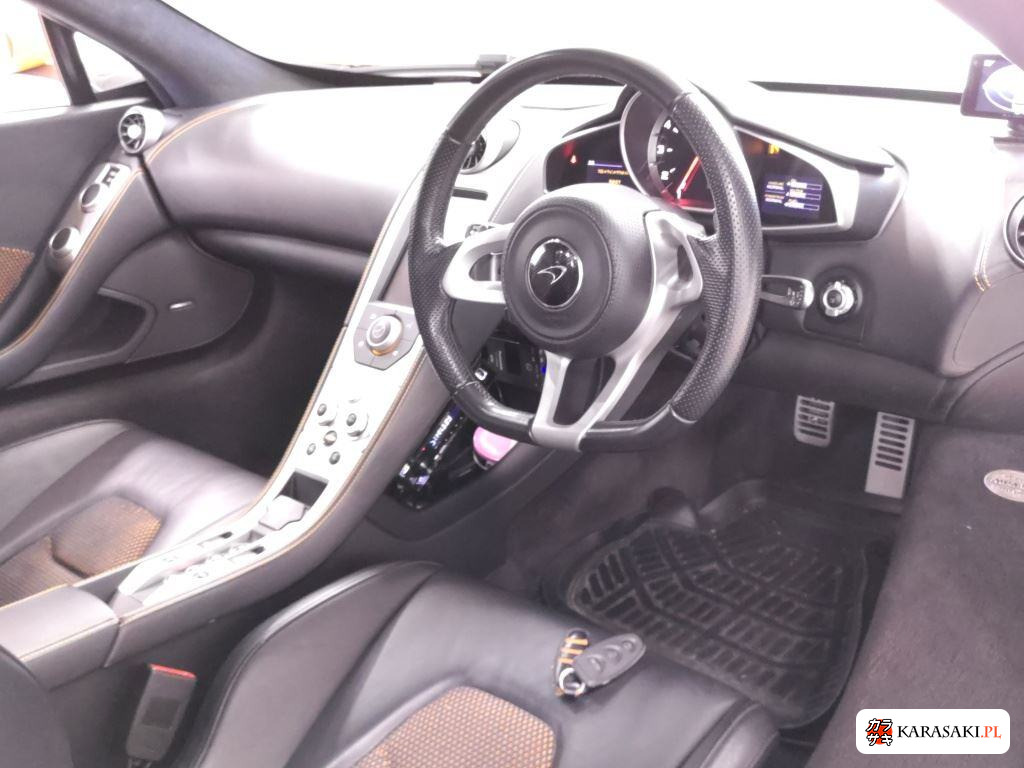 McLaren MP4-12C 2013 z aukcji japońskiej