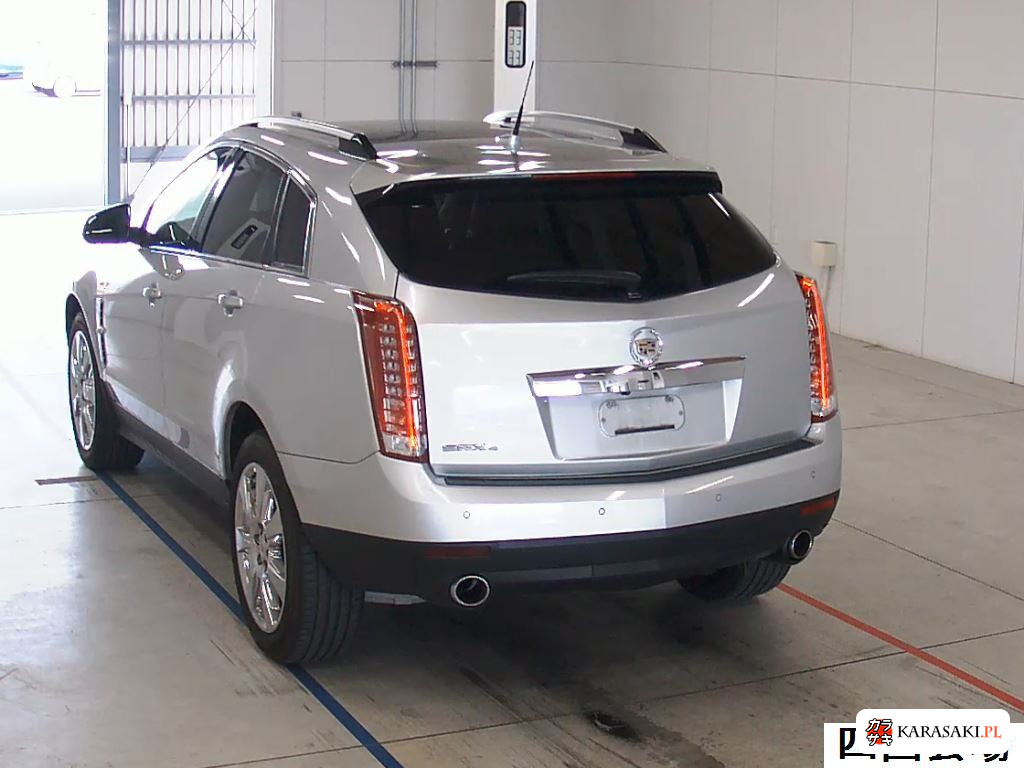 Cadillac SRX Crossover 2013 з японського аукціону
