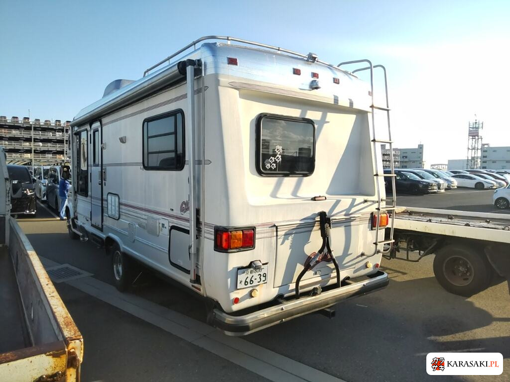 Ford Econoline 1989 z aukcji japońskiej