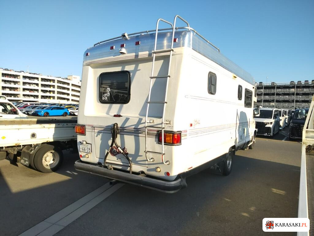 Ford Econoline 1989 z aukcji japońskiej