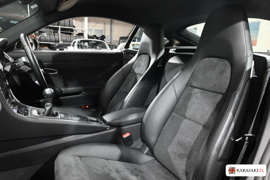 Porsche 718 Cayman 2018 z aukcji japońskiej