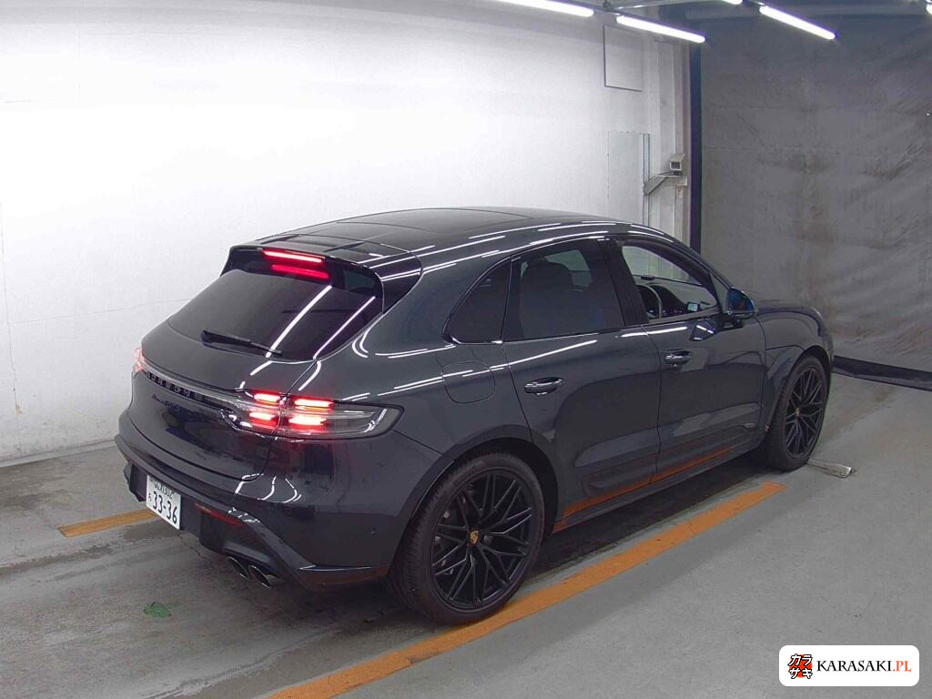 Porsche Macan 2024 z aukcji japońskiej