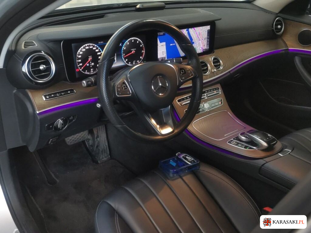 Mercedes-Benz E-Class 2018 з японського аукціону