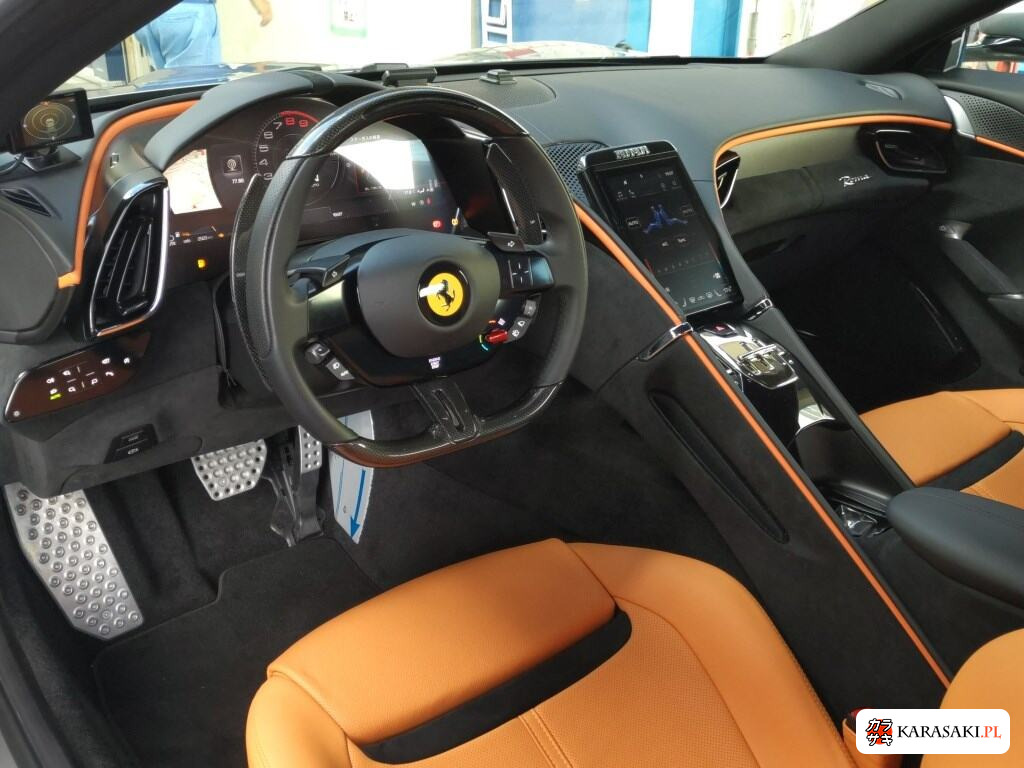 Ferrari Roma 2022 z aukcji japońskiej