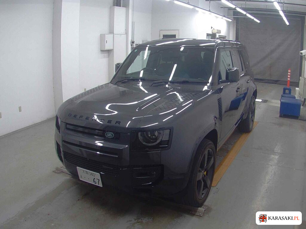 Land Rover Defender 2022 z aukcji japońskiej