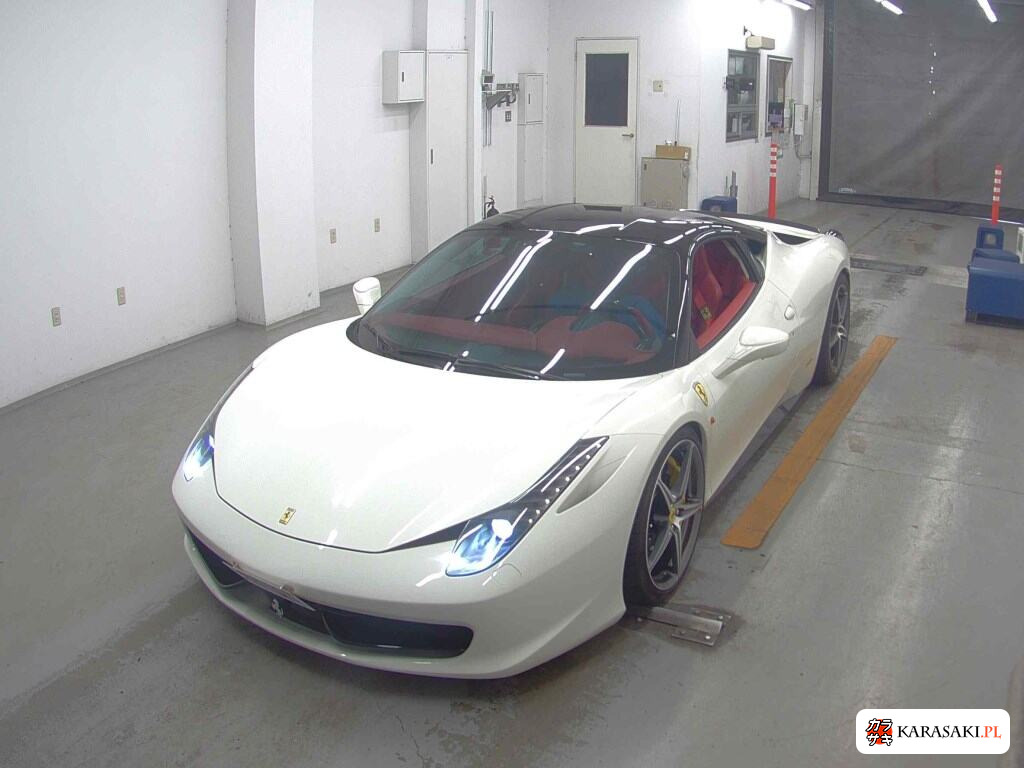 Ferrari 458 Italia 2012 z aukcji japońskiej