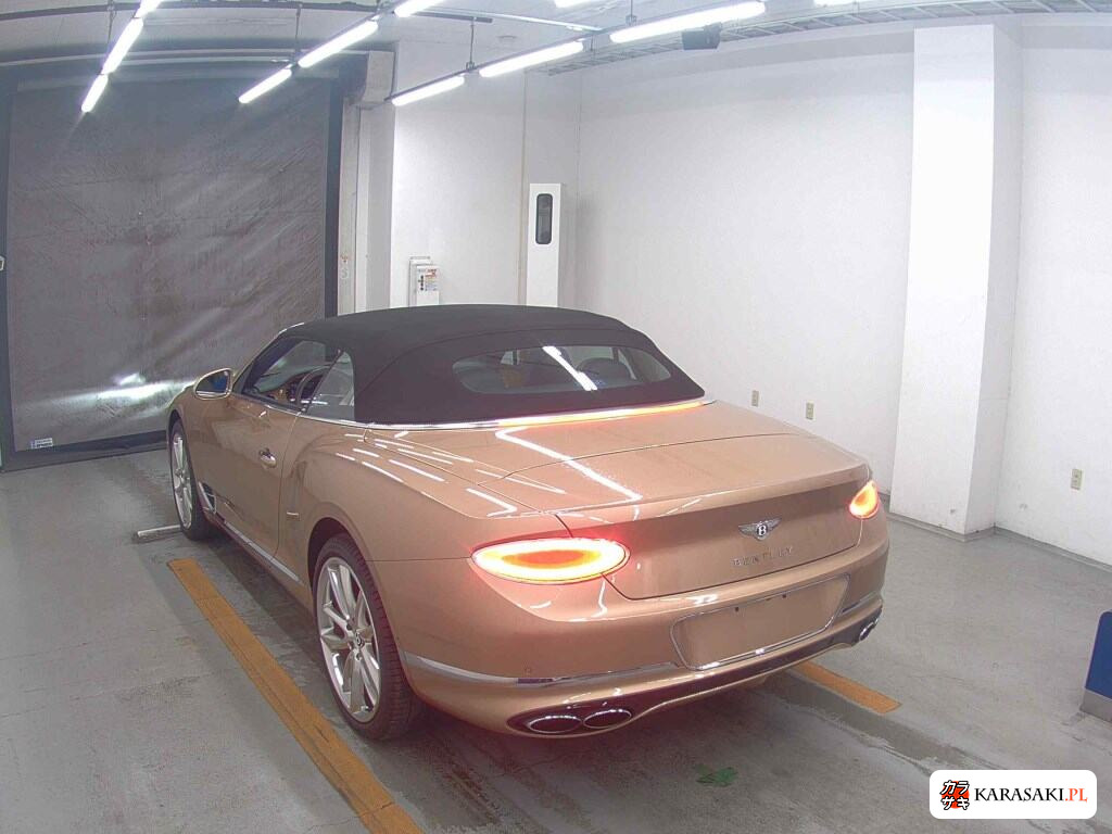 Bentley Continental 2021 z aukcji japońskiej