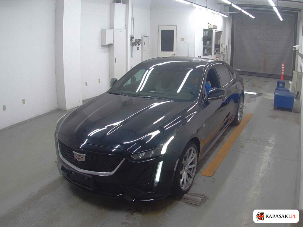 Cadillac CT5 2021 z aukcji japońskiej