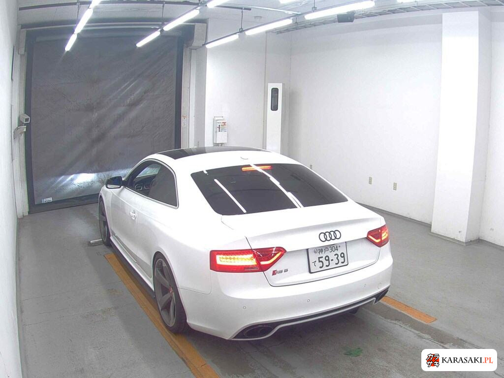 Audi RS5 2015 z aukcji japońskiej