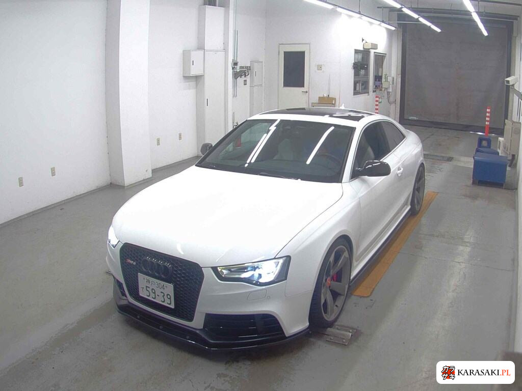 Audi RS5 2015 z aukcji japońskiej