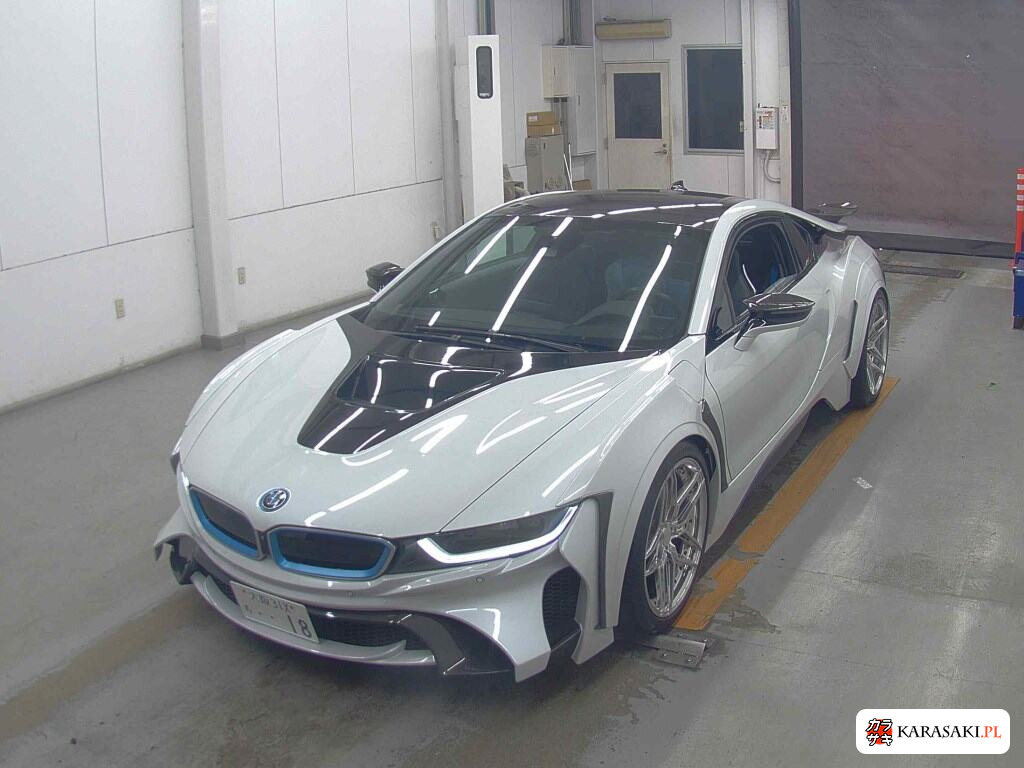 BMW I8 2015 з японського аукціону