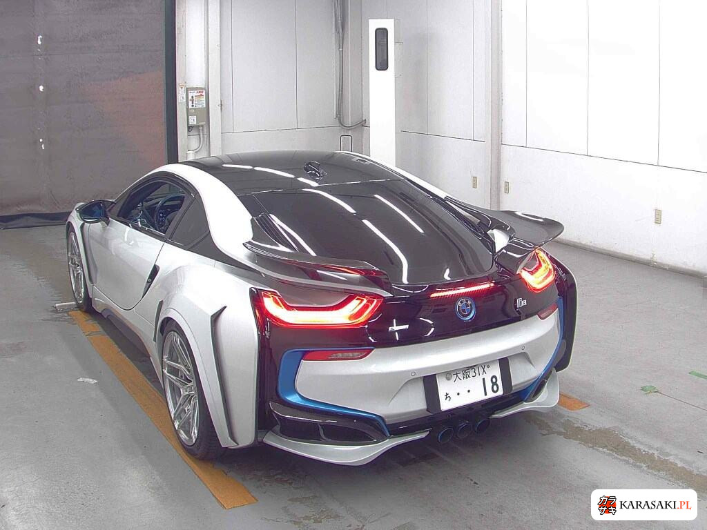BMW I8 2015 з японського аукціону