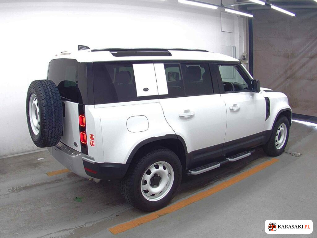 Land Rover Defender 2021 z aukcji japońskiej