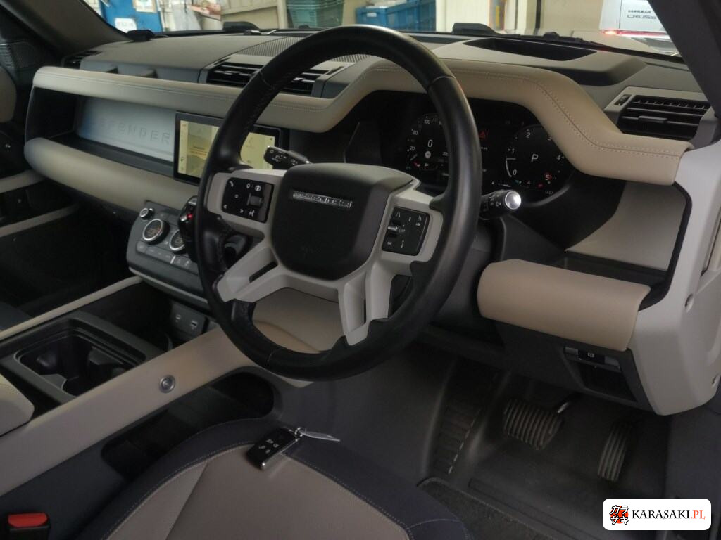 Land Rover Defender 2023 з японського аукціону
