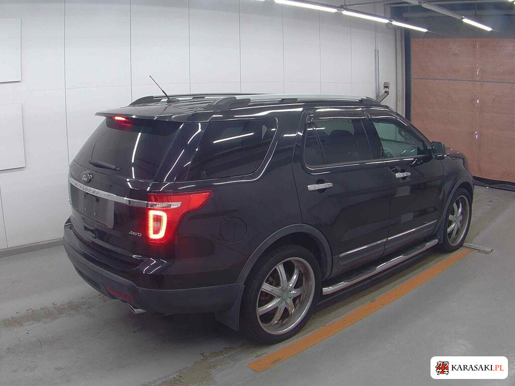 Ford Explorer 2012 з японського аукціону