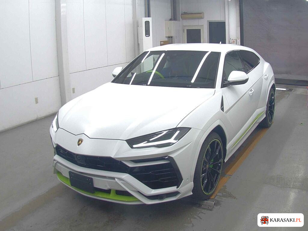 Lamborghini Urus 2022 з японського аукціону