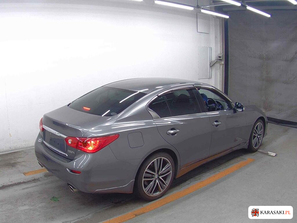 Nissan Skyline 2014 z aukcji japońskiej