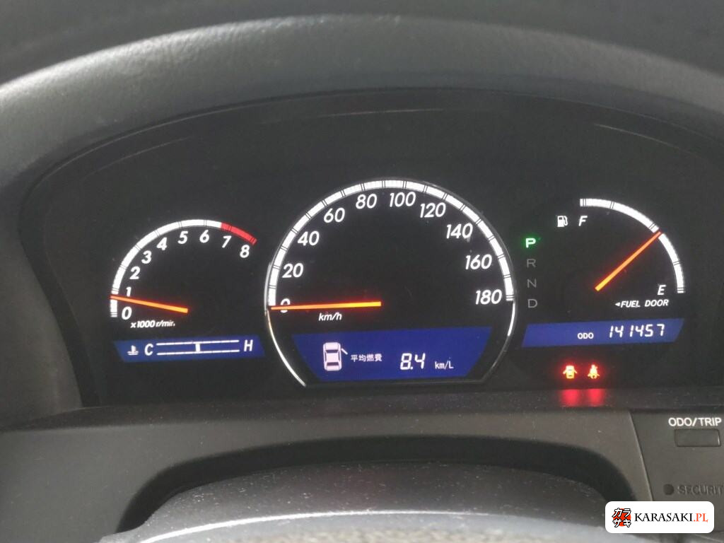 Toyota Crown 2005 z aukcji japońskiej