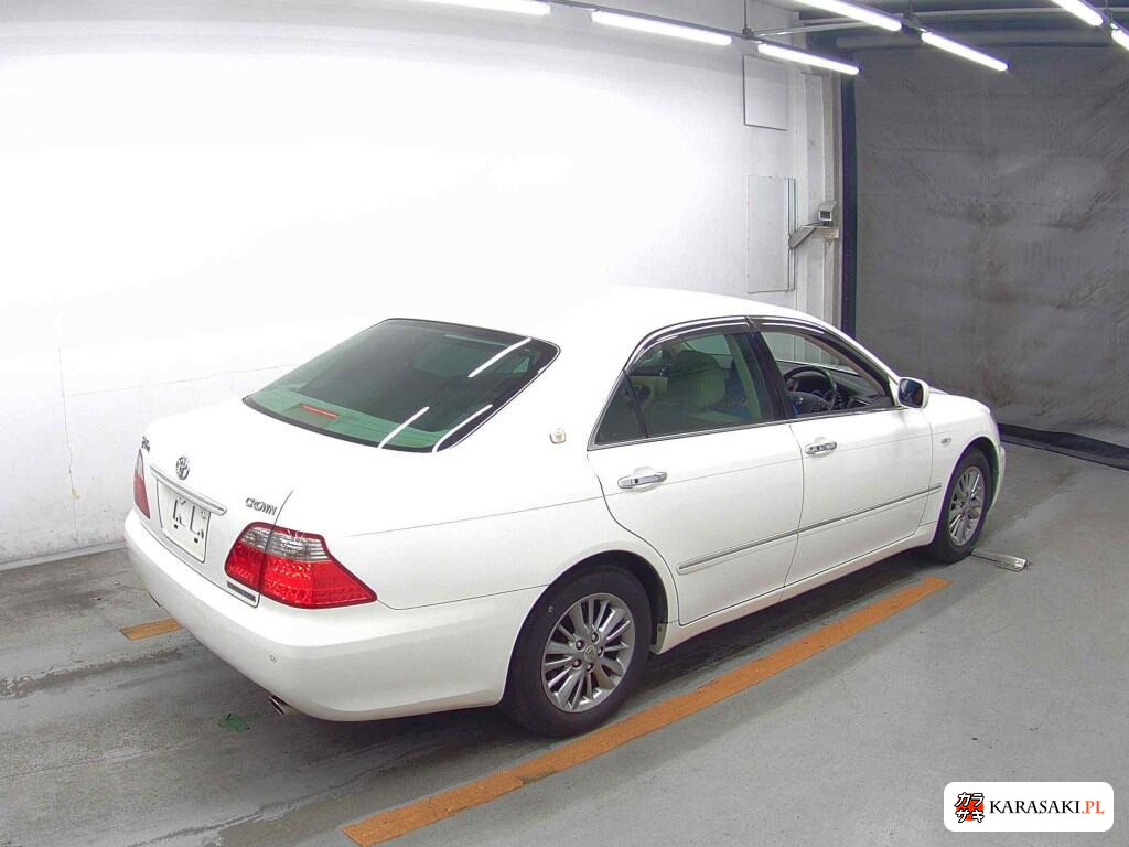Toyota Crown 2008 z aukcji japońskiej