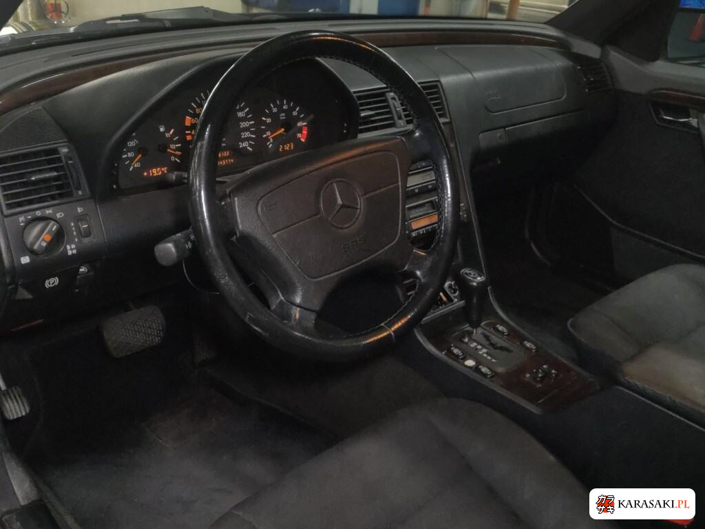 Mercedes-Benz C-Class 1997 z aukcji japońskiej
