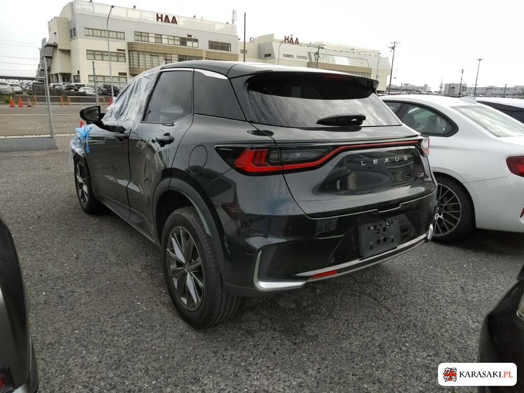 Lexus LBX 2024 z aukcji japońskiej