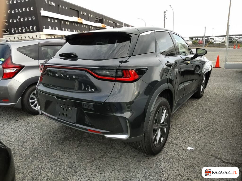 Lexus LBX 2024 z aukcji japońskiej