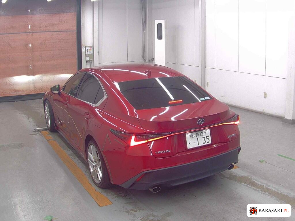 Lexus Is 2021 z aukcji japońskiej