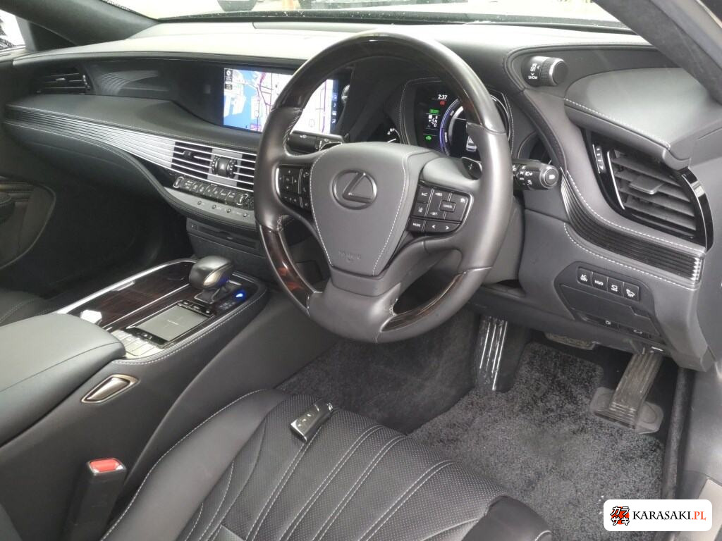 Lexus LS 2018 z aukcji japońskiej