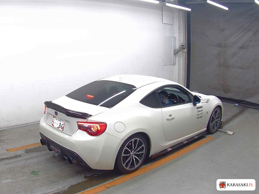 Toyota 86 2017 z aukcji japońskiej